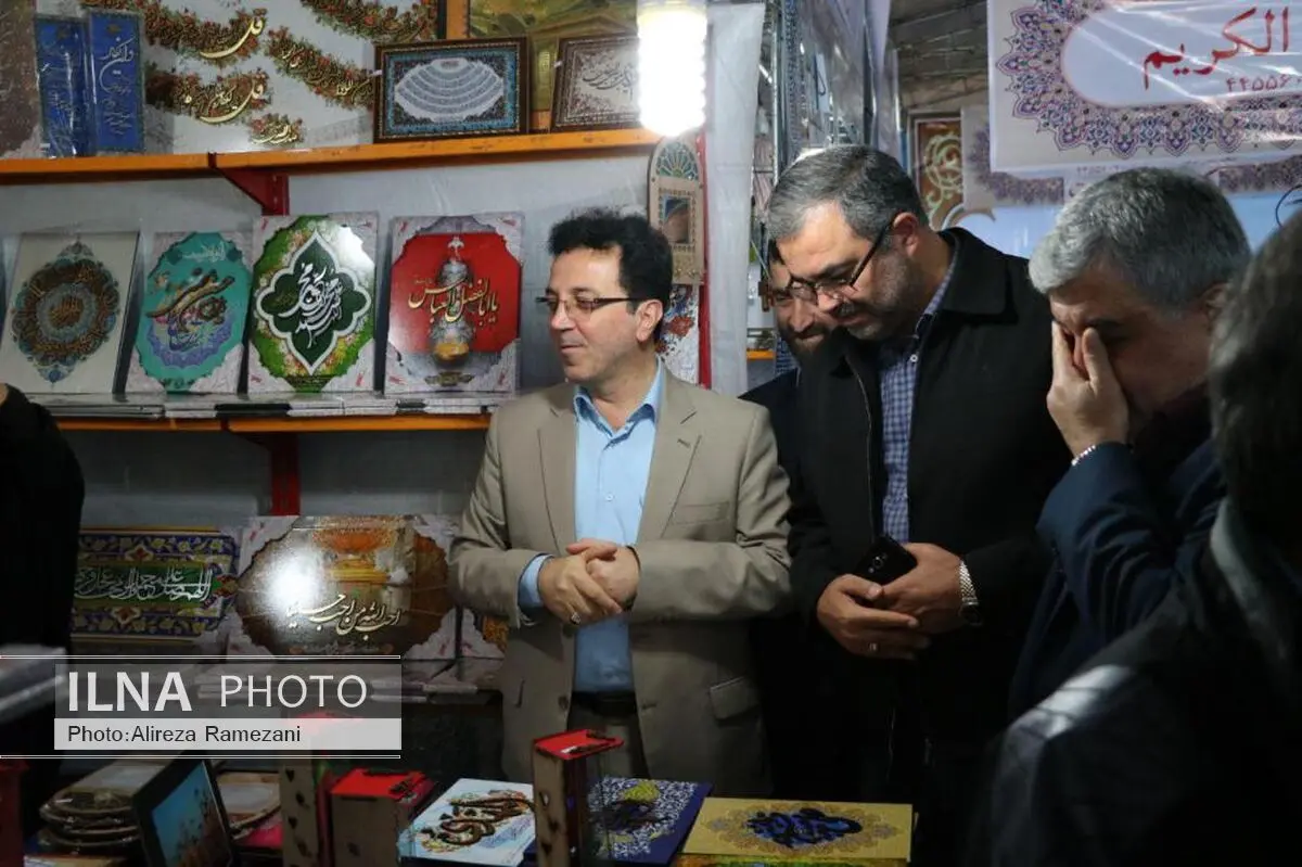 بازدید فرماندار بندر انزلی از نمایشگاه فرهنگی و قرآنی بلد	