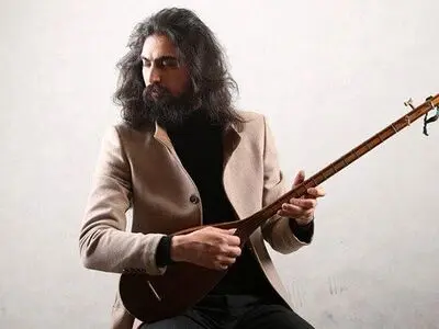 رضا علی‌آبادی کنسرت بداهه برگزار می‌کند
