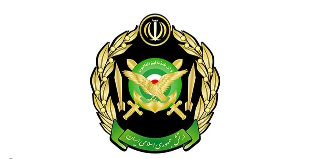 ارتش مقتدرانه کنار سپاه ایستاده است