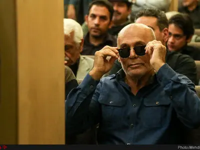اقرار می‌کنم بازی در تئاتر از سینما سخت‌تر است 