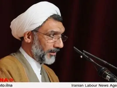اجازه نداده‌ام کسی خارج از قاعده جذب شود / نرخ بهره‌وری در کشور ما منفی است