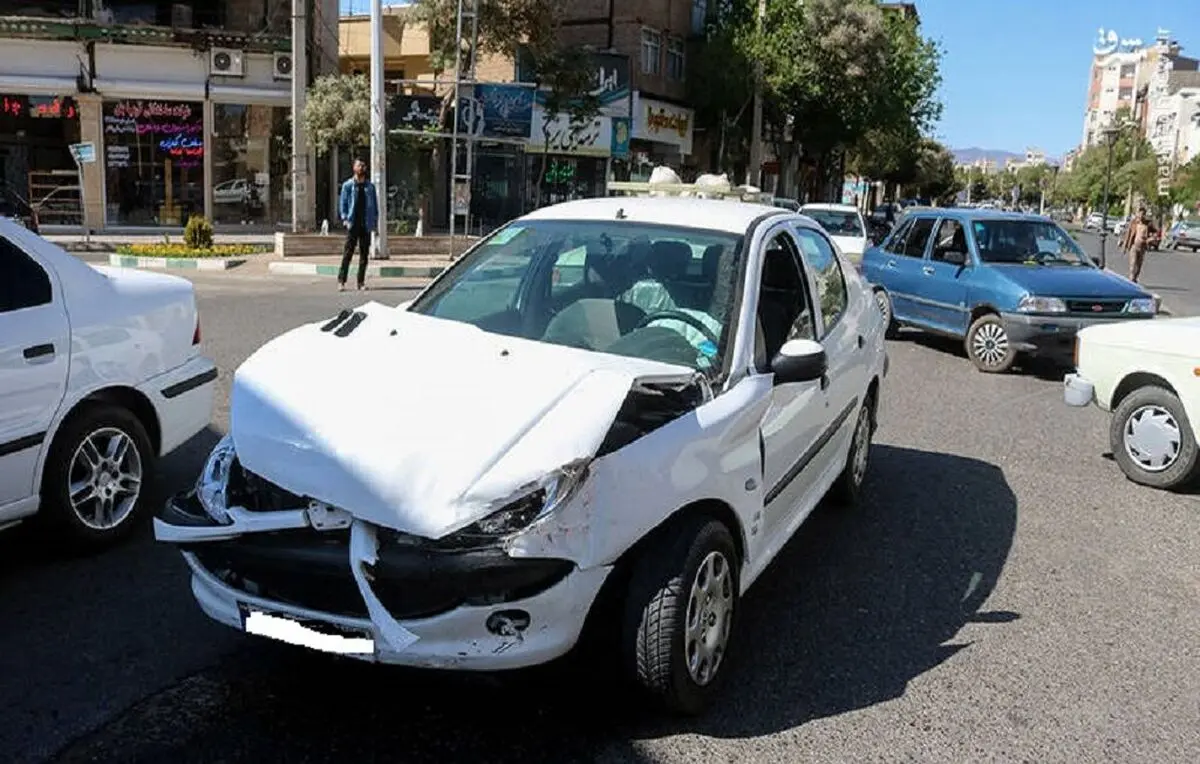سرعت غیرمجاز یک خودرو در میاندوآب حادثه آفرید
