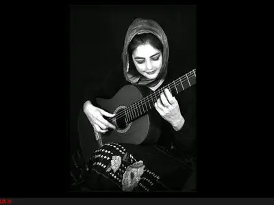 اجرای قطعات جهانی در رسیتال گیتار کلاسیک لیلی افشار
