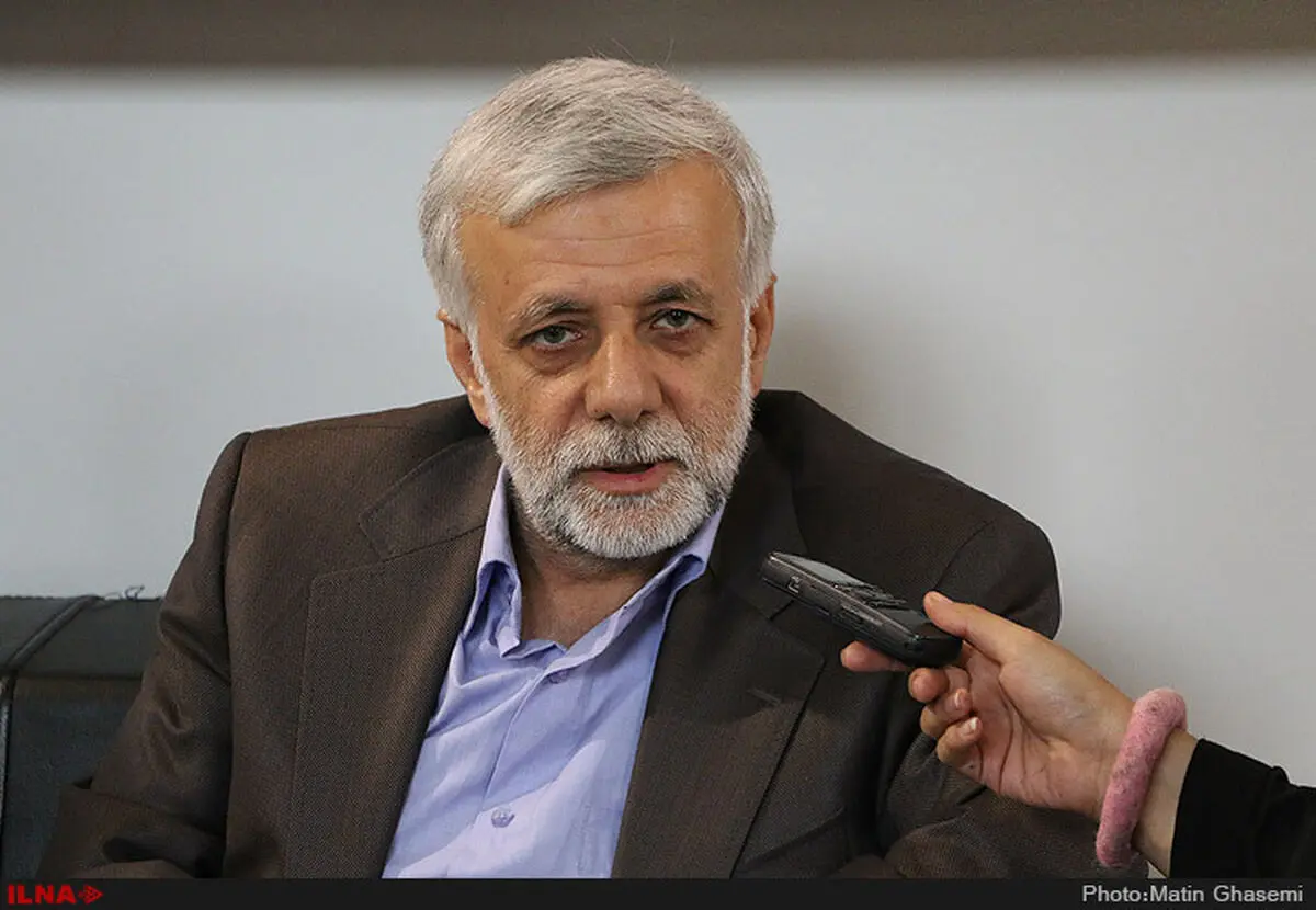 انگیزه حضور برخی منافع شخصی است نه احساس تکلیف/ آشفتگی و بی‌تدبیری در هر دو جناح سیاسی دیده می‌شود