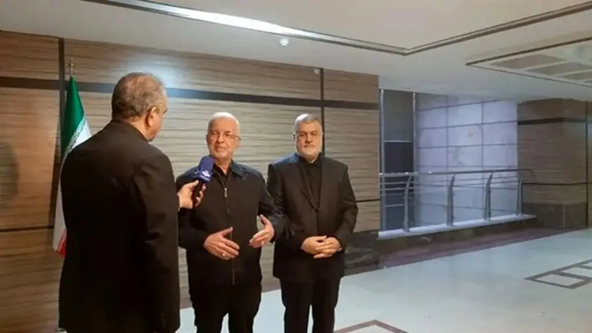 همه استانداران و فرمانداران با تمام توان پای کار هستند