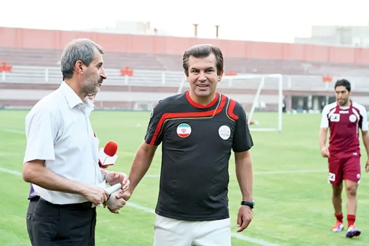 عیادت حمید استیلی از محمد مایلی کهن