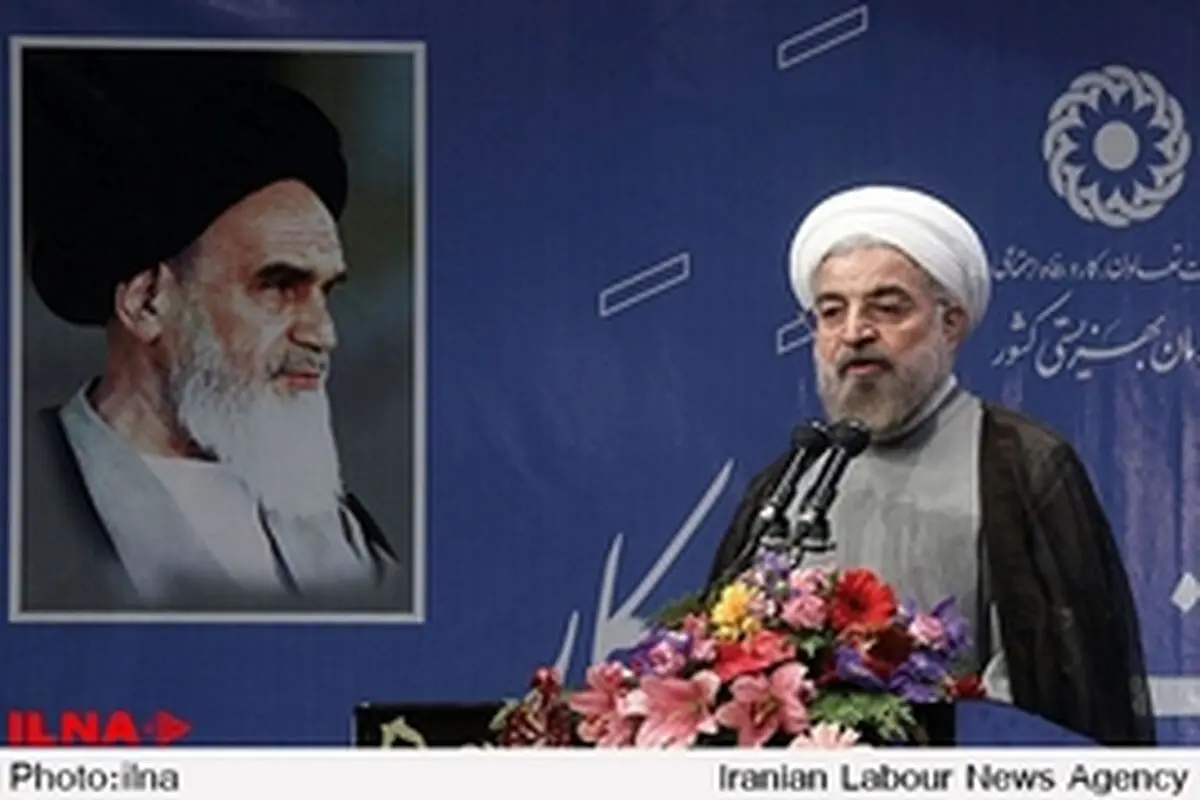 عده‌ای به نام ایستادگی در مقابل ابرقدرت‌ها جیب مردم را غارت کرده‌اند