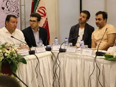 استراماچونی: فدراسیون فوتبال راه مناسبی در پیش گرفته