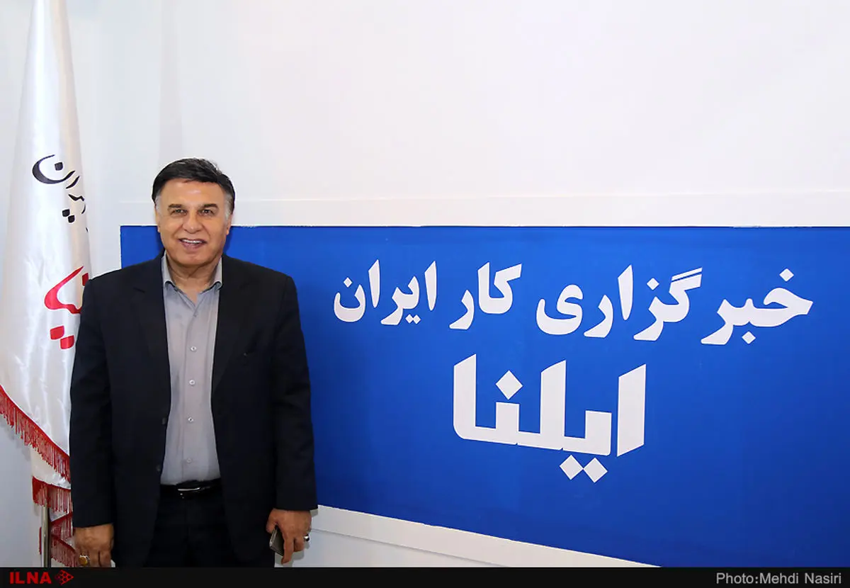 مدیران استقلال مرا مجبور به شکایت می‌کنند/ به خاطر تجربه رحمتی گفتم بهتر است در دربی بازی کند/ من با همین مهاجمان نتیجه گرفتم