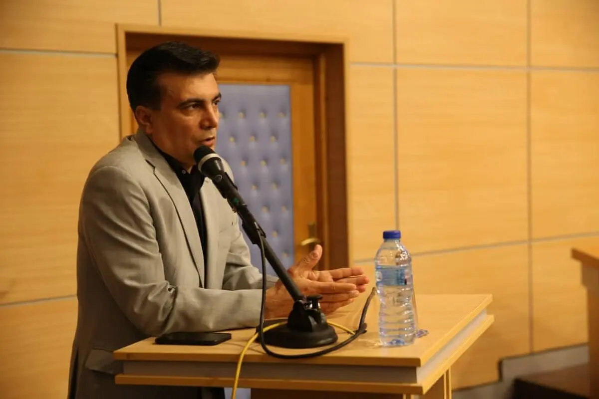 واکنش عجیب رفعتی به قضاوت جدال نفت مسجدسلیمان و سپیدرود؛ عالی بود!