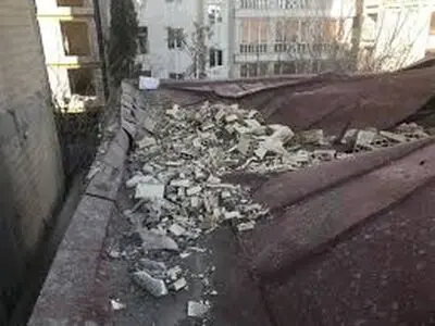 ریزش سقف ساختمان در بوکان سه فوتی و مصدوم برجای گذاشت