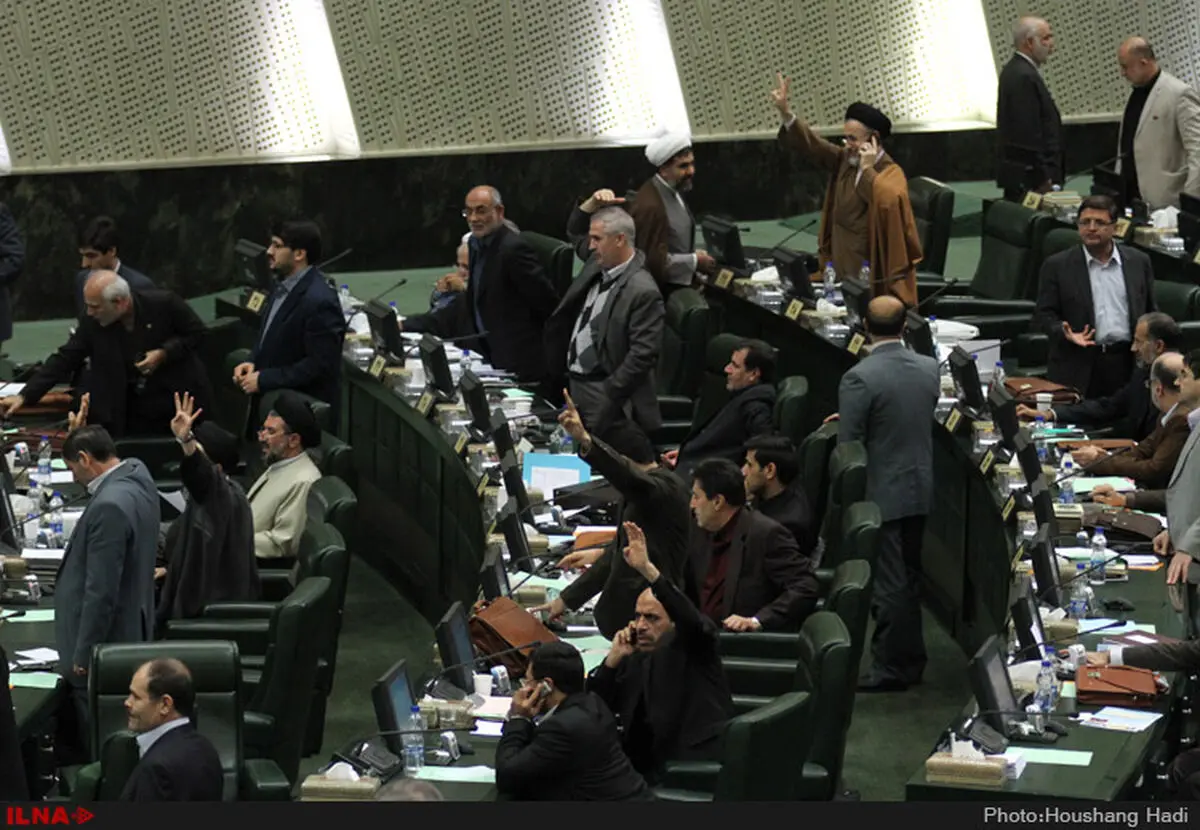 تجمع نمایندگان شمالی در اعتراض به انتقال آب دریای خزر/ پزشکیان: خلاف آیین‌نامه عمل می‌کنید