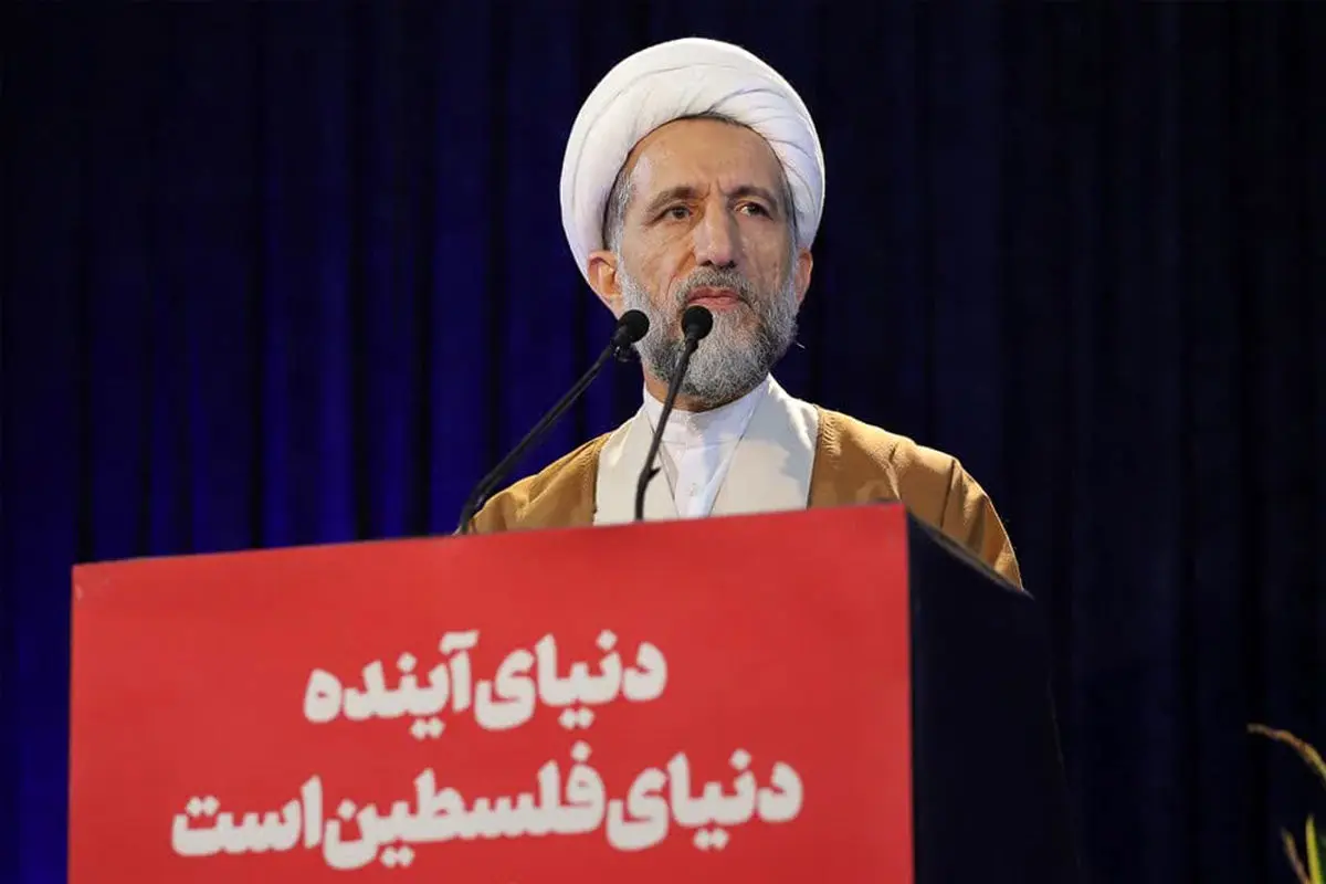 بسیاری از سران کشورهای اسلامی به صهیونیستها کمک میکنند