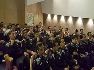برگزاری کلاس توجیهی و دانش افزایی داوران فوتبال
