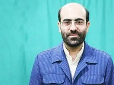 تا پایان سال تصمیمی درباره قیمت بنزین گرفته نمی‌شود/ هنوز نمی‌دانیم برای سال آینده چه اتفاقی می‌افتد/ کاهش سهمیه بنزین آزاد از لحاظ روانی اثر منفی داشت