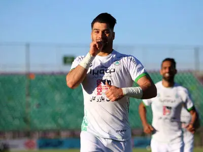 محمدی مهر از ذوب آهن جدا شد