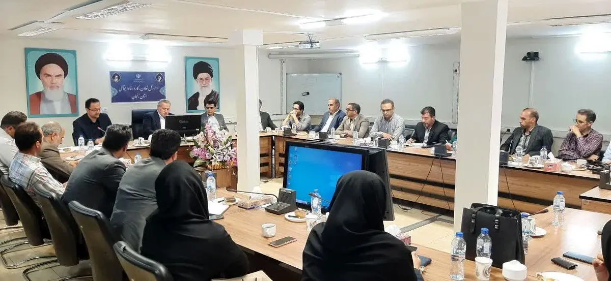 مشکل کمبود نیروی انسانی وزارت کار در استان‌ها رفع خواهد شد