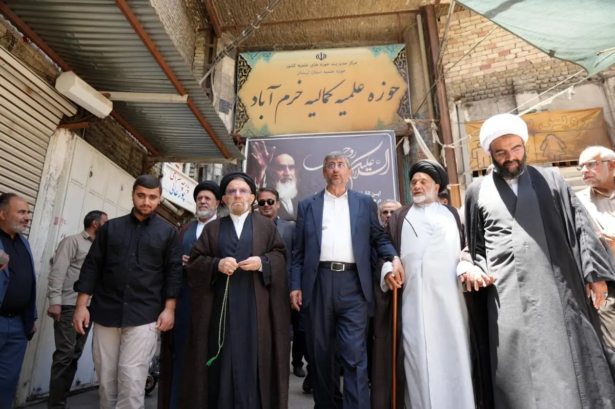 امام، صدای بیداری ملتها بود / راه او همچنان زنده و ادامه دارد
