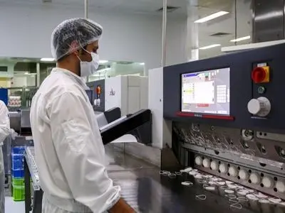 تولید بیش از ۱۰ هزار ست دیالیز در هلال احمر طی یک هفته