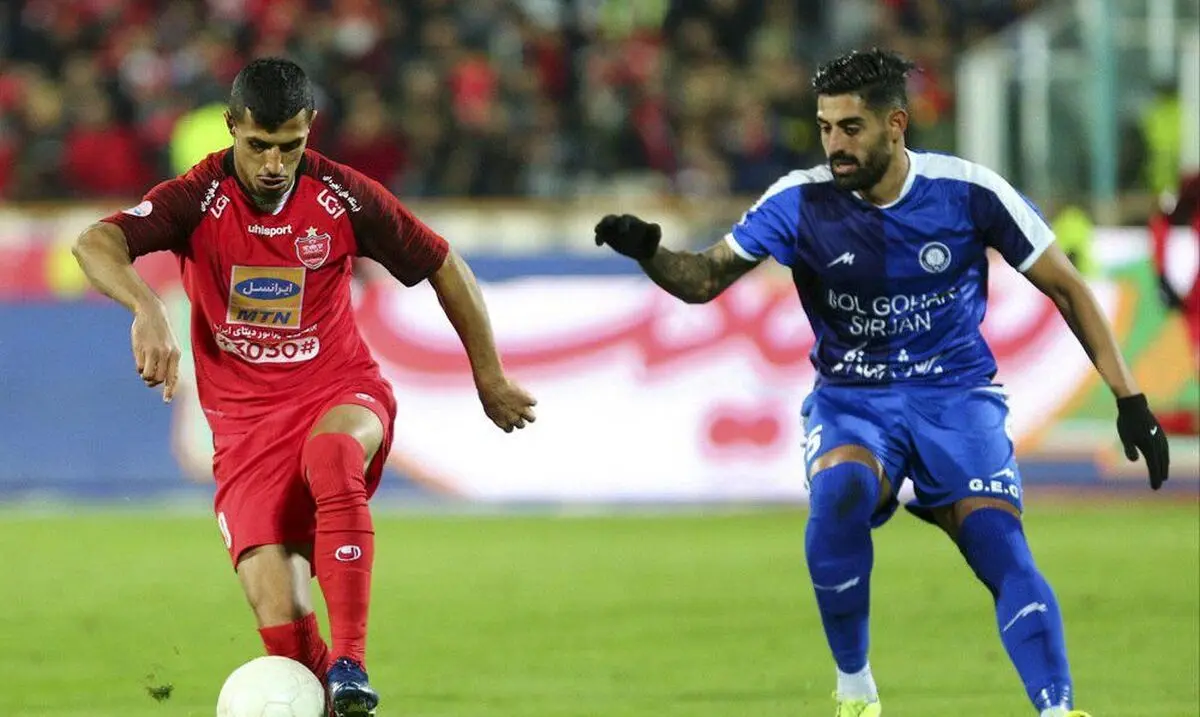 مدافع آبی‌پوش در انتظار رضایتنامه حضور در پرسپولیس