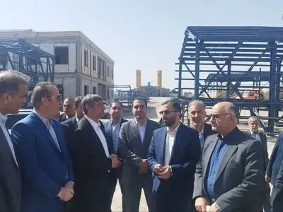 فعالیت ۲ واحد فروسیلیس بروجرد نقش موثری در ارز آوری و توسعه صنعتی منطقه دارند