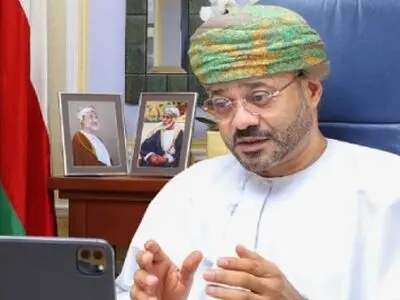 مسقط تدعو إلى استئناف المفاوضات بین الولایات المتحدة وإیران