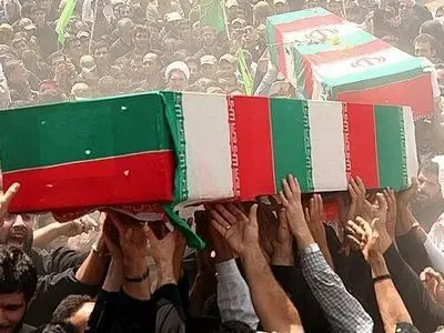 تشییع پیکر ۷ شهید گمنام در گیلان، در سالروز شهادت حضرت فاطمه زهرا(س)