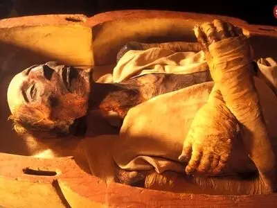 فرعون زمان حضرت موسی چه کسی بود؟