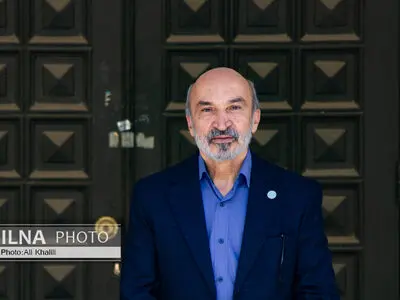 مشکلات را با هم رصد و با هم حل کنیم