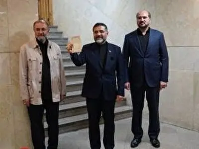 انتشار نامه مایت از اسماعیلی نشان داد که در دولت دوگانگی وجود دارد