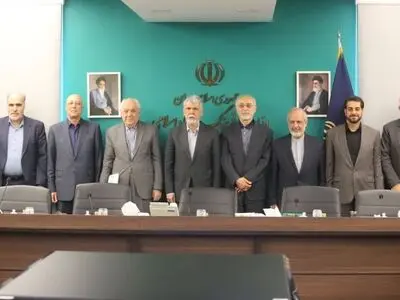 ابن‌سینا روح ملت ایران و پرچم فکری ما در جهان است/ دفتر بنیاد بوعلی در تهران دایر می‌شود