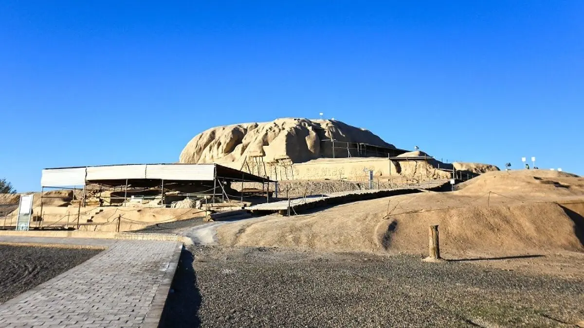 باستان‌شناسی ایران با چه بحران‌هایی دست و پنجه نرم می‌کند؟ / گسترش شتاب‌زده و ناهماهنگ گروه‌های دانشگاهی با بازار کار و اشتغال
