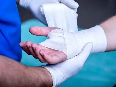 پانسمان زخم با حداقل وسایل