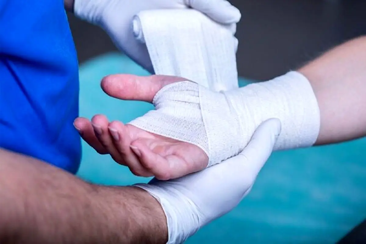 پانسمان زخم با حداقل وسایل