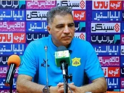 پرکاس: پرسینگ روی مدافعان پرسپولیس، پاشنه آشیل این تیم است/ یحیی و مورایس نباختن را به پیروزی ریسکی ترجیح می‌دهند