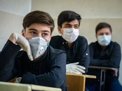 بازگشایی مدارس و نگرانی والدین/ یک مدیر آموزش و پرورش:هیچ آموزشی جای روش حضوری را نمی‌گیرد/نمکی: نگرانیم به تله بیفتیم