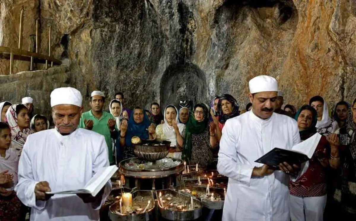 برگزاری بزرگترین مراسم سالیانه زرتشتیان جهان در یزد/"چک‌چک" میعادگاه پیروان آیین زرتشت