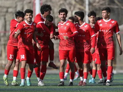 قهرمانی عجیب پرسپولیس: چرا شاهین در فینال بازی نکرد؟