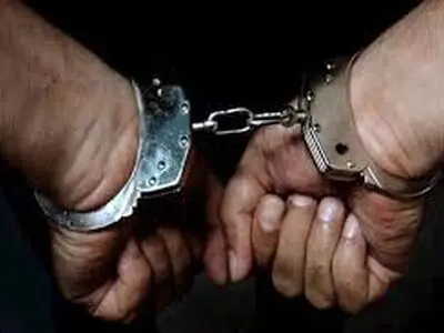 دستگیری فروشنده کیسه‌های آرد یارانه‌ای در بازار آزاد 