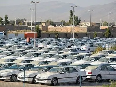 بازار خودرو شیراز در رکود کامل/ نیمی از نمایشگاه‌داران فعالیت خود را متوقف کرده‌اند