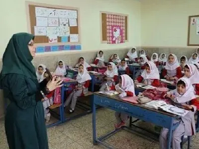 زمان ثبت‌نام و انتقال معلمان به مقصد کلانشهرها تمدید شد