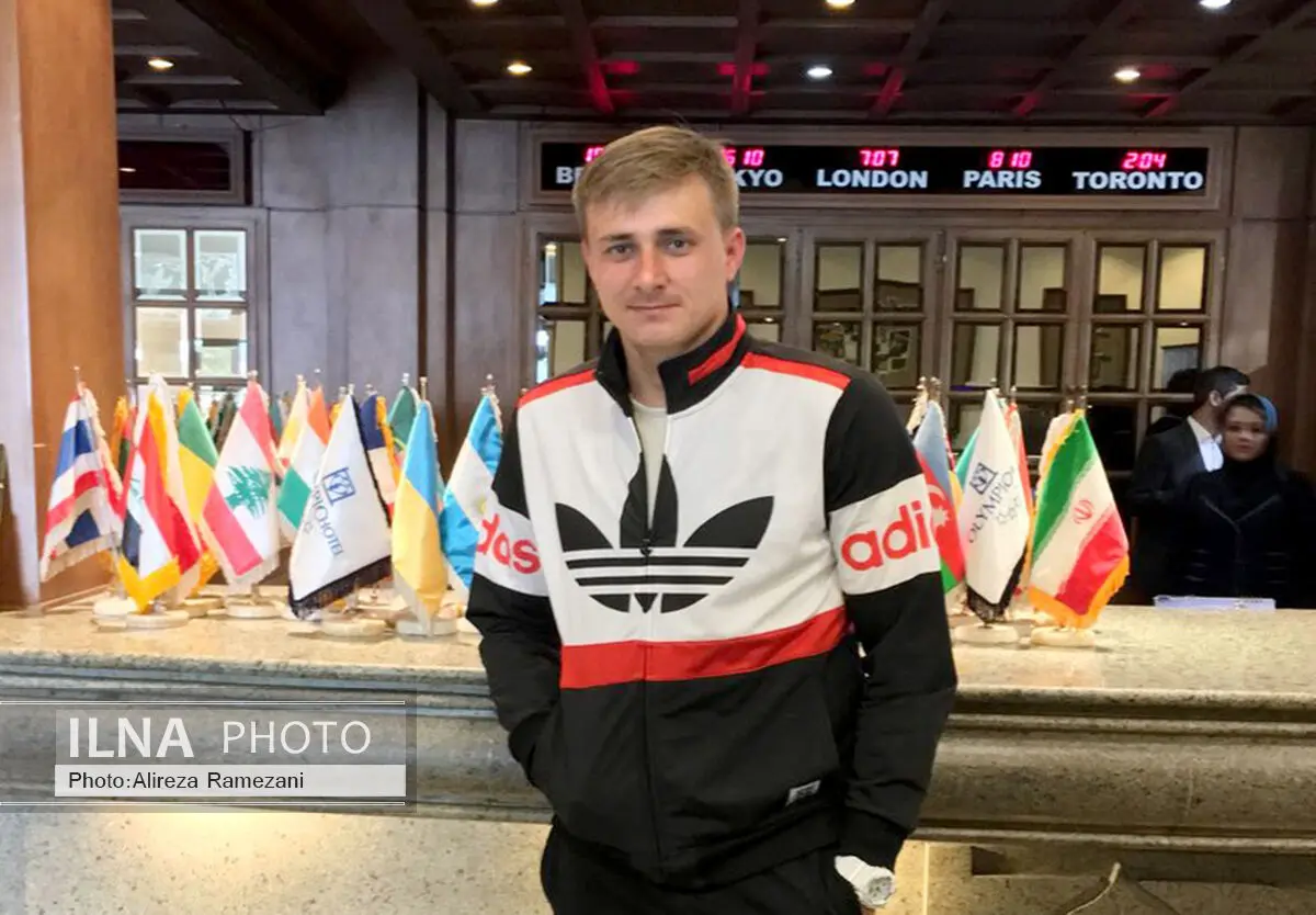 دروازه‌بان ازبکستانی مدنظر پرسپولیس به تهران آمد