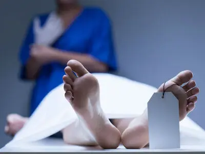فوت وکیل مشهدی به علت سکته قلبی / هیچ عامل غیرطبیعی در فوت خسرو علی‌کردی گزارش نشده است