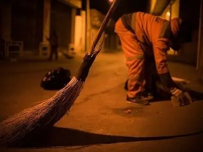 انتقاد کارگران شهرداری کورائیم از معوقات مزدی/شهردار: منابع مالی کافی نداریم
