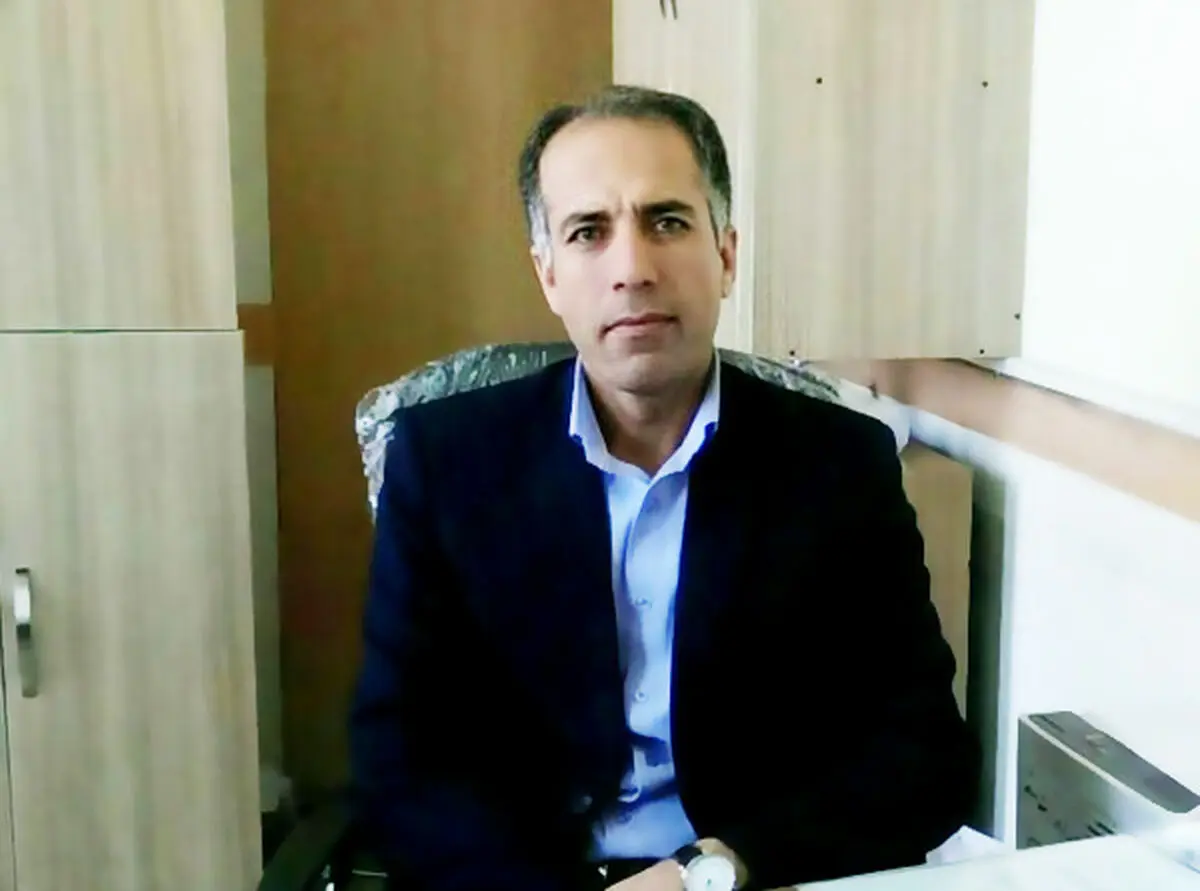 افروخته رئیس جدید آموزش و پروش زرقان شد/کیفیت زیرساخت های آموزش و پرورش در زرقان ارتقاء یابد