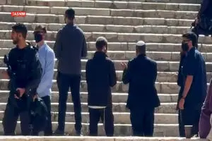 تعرض وزیر تندرو اسرائیلی به مسجد الاقصی+ فیلم