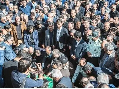سیدرضا مقیمی به خاک سپرده شد/ تسلیت تلفنی رئیس‌جمهوری به خانواده مرحوم مقیمی