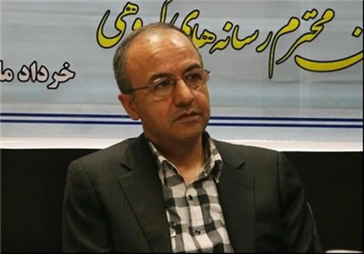 دستفروشی و «چندشنبه بازارها» ضایعه اقتصاد کشور است 
