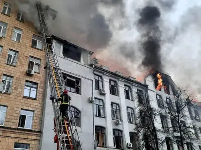 حمله توپخانه‌ای روسیه به خارکف