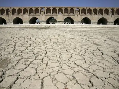 نجات زاینده‌رود و گاوخونی راهی جز «اصلاح الگوی کشت» ندارد/ لزوم جلوگیری از برداشت‌های غیرمجاز در طول مسیر رهاسازی حقابه 